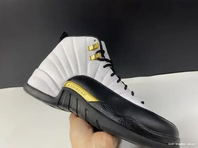 Reps LUCY Royalty Air CT8013-170 Jordan 12 0616